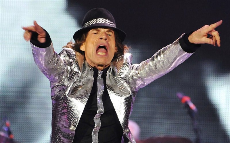 o-mick-Jagger-epilegei-mousiki-gia-tous-epibates-tis-british-airways
