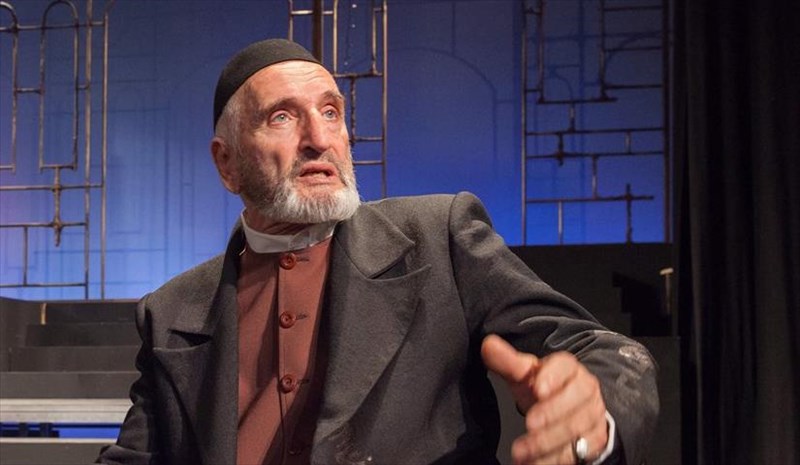 kathilonei-to-koino-o-nikitas-tsakiroglou-os-saulok-nikitas-tsakiroglou-os-saulok