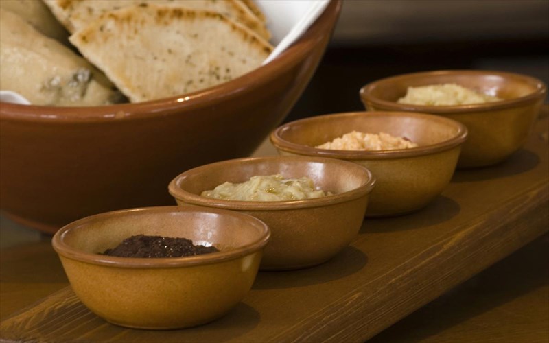 geusi-bosporou-sto-hilton