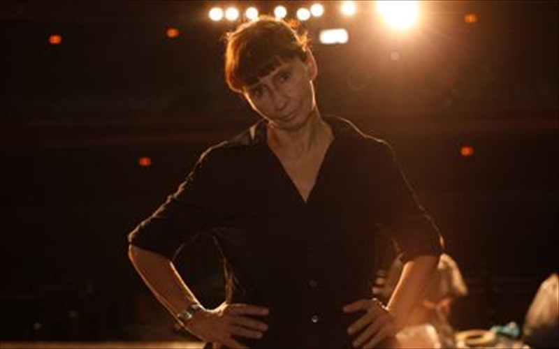 sofia-spuratou-i-doukissa-nomikou-me-dikaiose