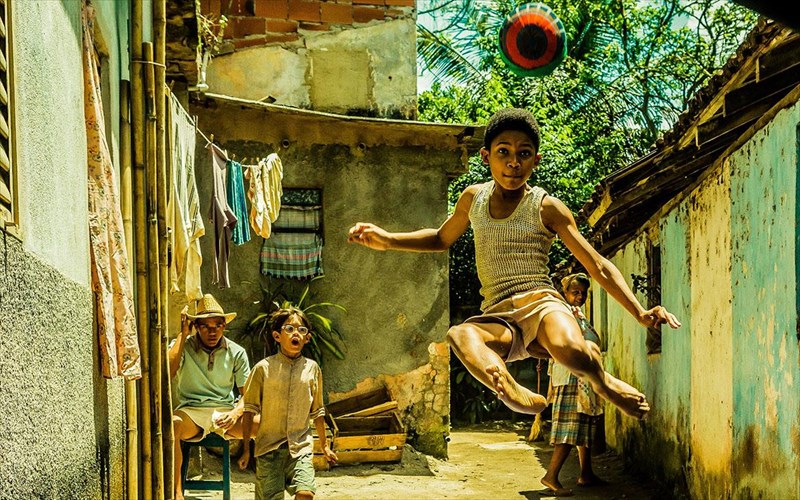 ektos-pagkosmiou-kupellouo-pele