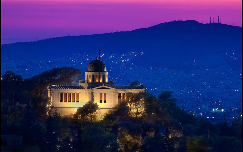 amerikaniki-istoselida-ektheiazei-kai-parousiazei-tis-omorfies-tis-elladas