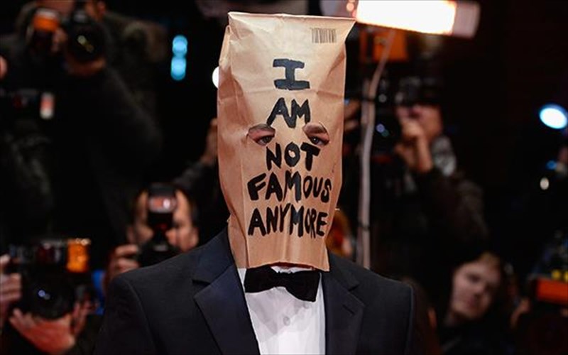 ti-sumbainei-me-ton-saia-lampef