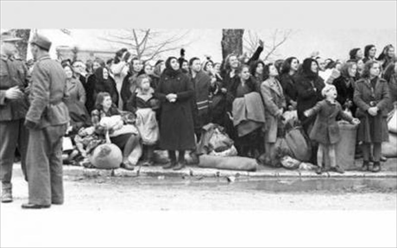 i-diasosi-mia-nea-afigisi-gia-to-diogmo-ton-ebraion-pou-anatrepei-stereotupa-kai-muthous