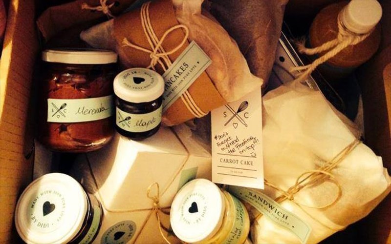 brunch-se-paketo-ki-omos