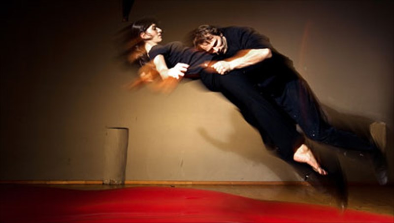 o-xoros-xartografei-tin-koinoniki-krisi