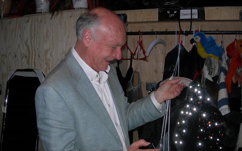 stib-ntaiamont-to-thema-tou-miouzikal-cats-einai-i-apodoxi-apodoxi