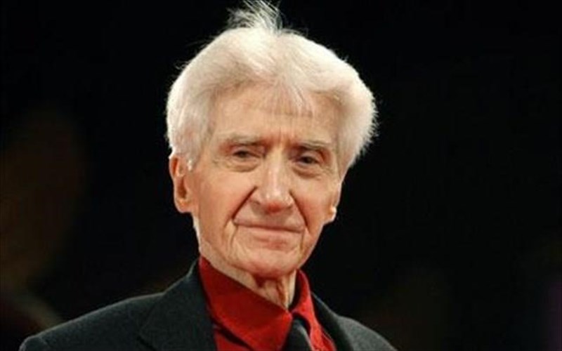 pethane-o-skinothetis-tou-xirosima-agapi-mou-alen-rene-skinothetis-tou-xirosima-agapi-mou-alen-rene