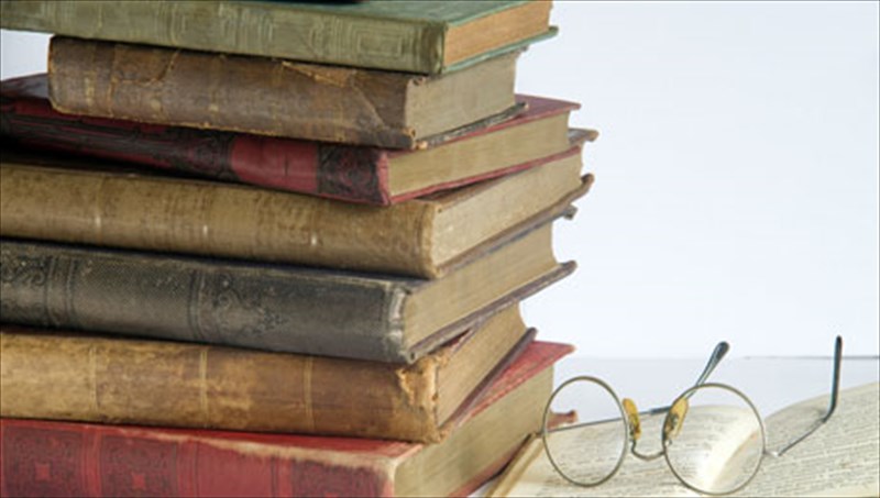 o-polemos-ton-fulon-sto-logotexniko-pedio