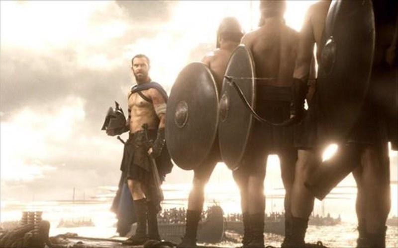 eginan-themistoklis-se-mia-stasi-leoforeiou