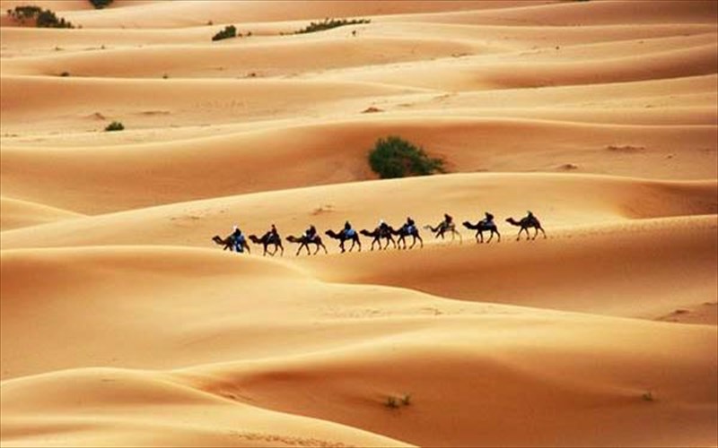 to-koritsi-tis-xrusis-aktis