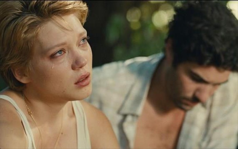 i-rempeka-zlotofski-afigeitai-mia-duskoli-istoria-agapis