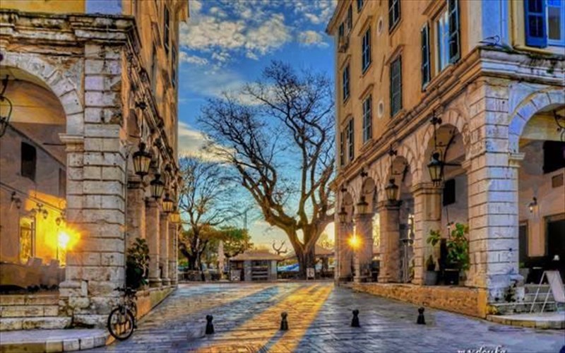 apodraseis-teleutaias-stigmis-gia-tin-25i-martiou