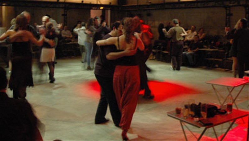 afetheite-stous-ruthmous-tou-argentinikou-tangko