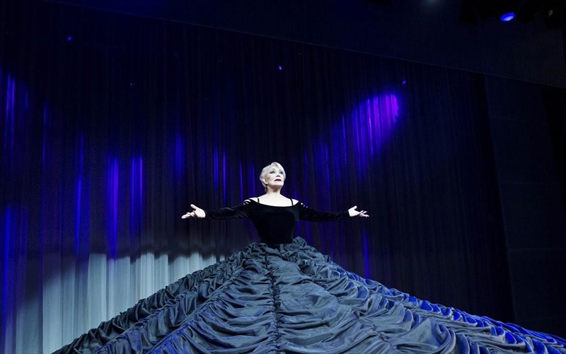 i-marinella-sunanta-ti-bempo-anaboli-parastaseon-logo-astheneias-tis-marinellas