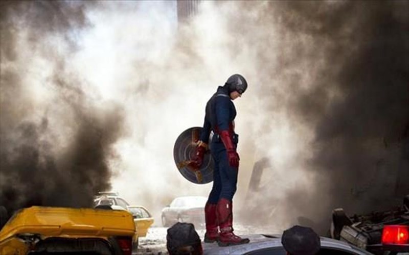 kritiki-tainias-captain-america-o-stratiotis-tou-xeimona
