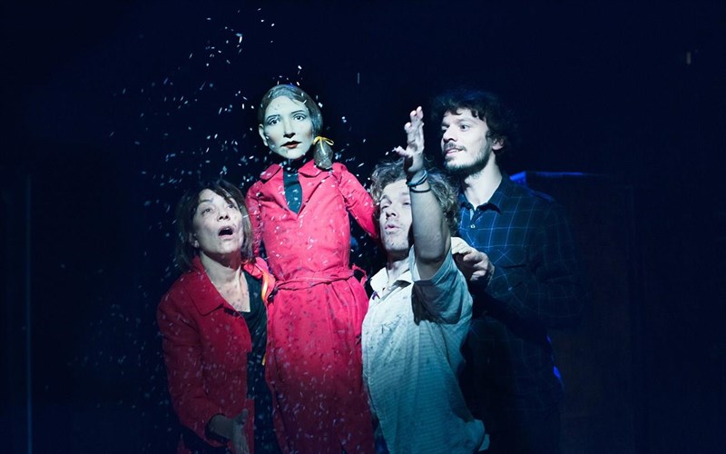 apo-ti-zoun-oi-anthropoi-teleutaies-parastaseis