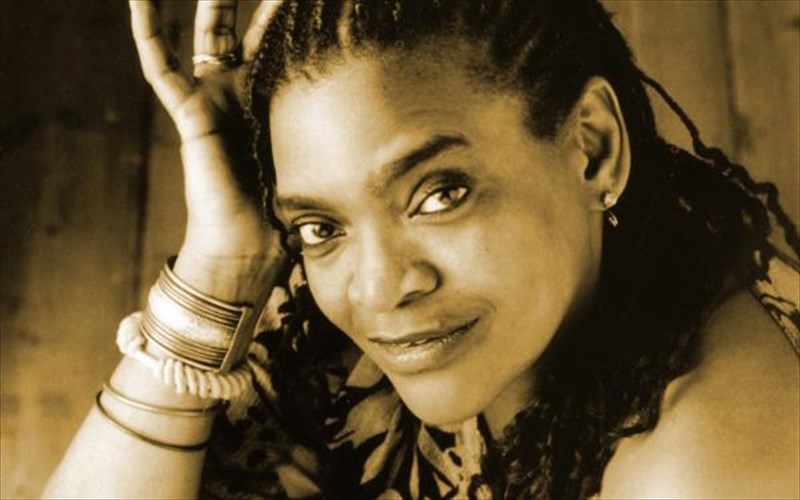 angela-brown-h-pio-hot-ntiba-ton-blues-sto-half-note