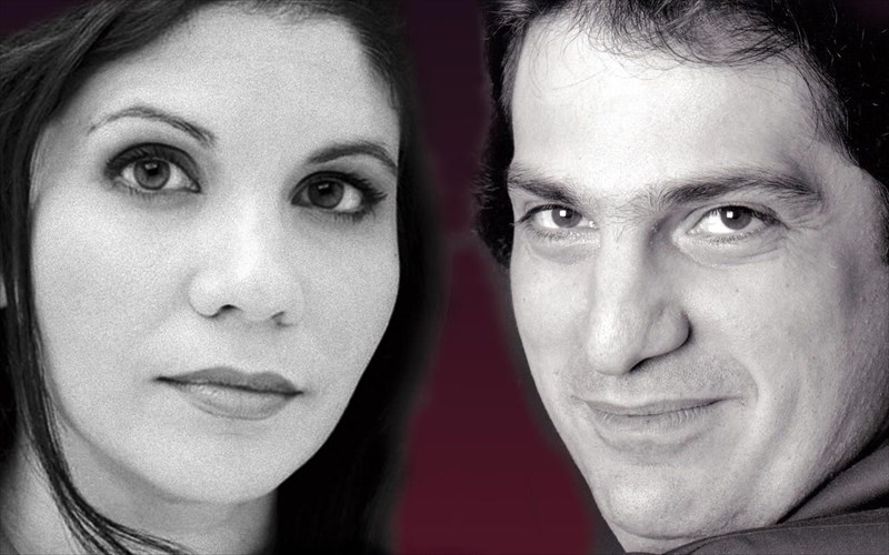 aproblepti-sumpraksi-duo-mousikon-kosmon-sto-megaro