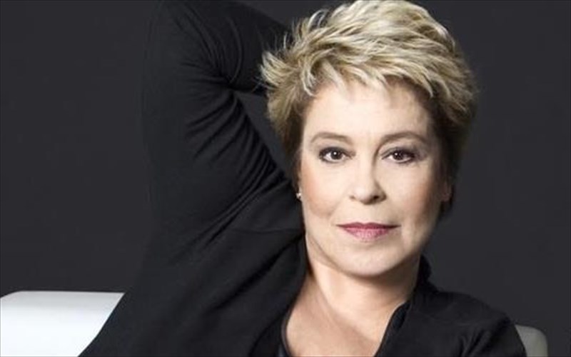 dimitra-galani--zoume-tin-oduni-tis-epanaforas-stin-pragmatikotita-