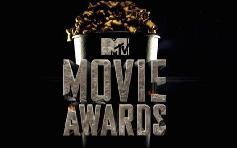 mtv-movie-awards-kuriarxia-gia-to-hunger-games-fotia
