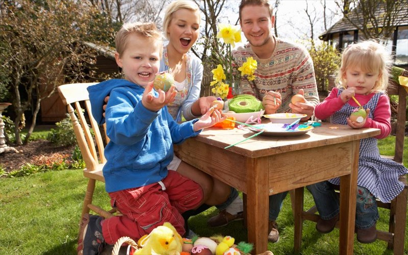 o-apolutos-odigos-epibiosis-sto-pasxalino-trapezi