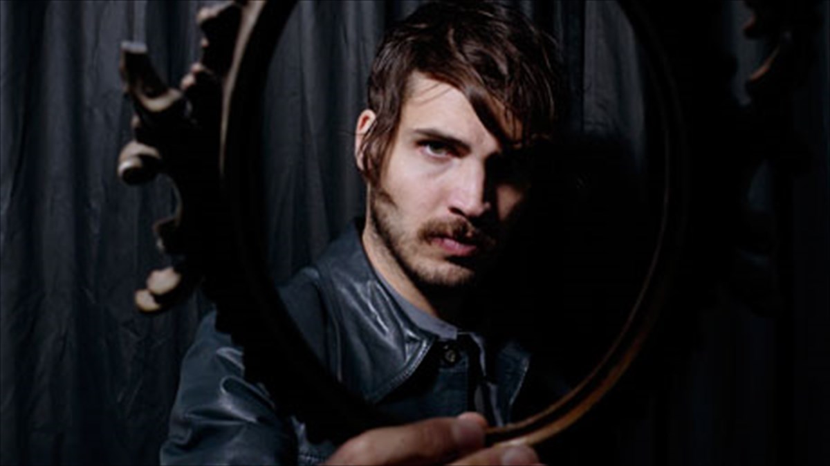 o-kos-k-me-to-ntempouto-tou-album-sto-k44