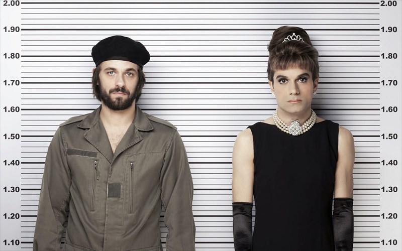 to-fili-tis-gunaikas-araxnis-paratasi-parastaseon