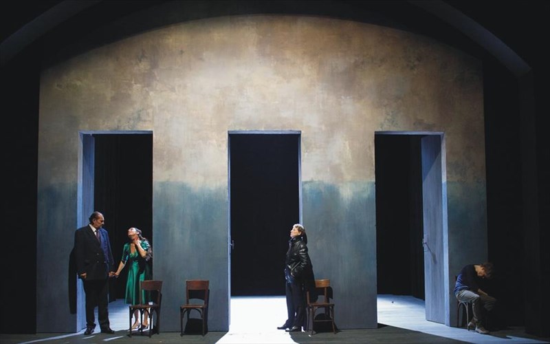 galliki-apobasi-stin-athina