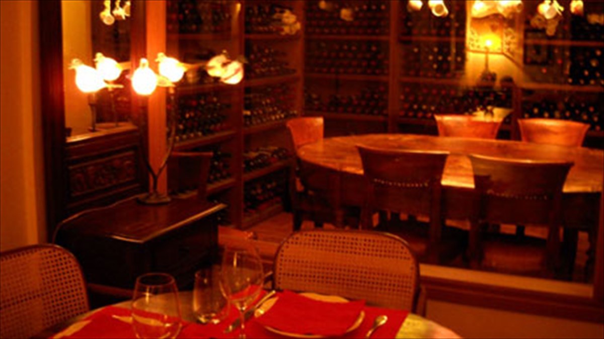 eidiko-menou-me-epilegmena-krasia-sto-enoteca