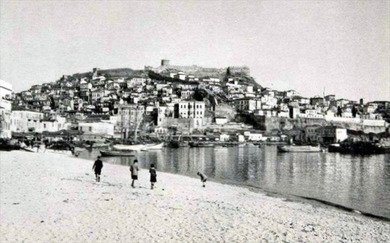 san-ta-fulla-tou-kapnou