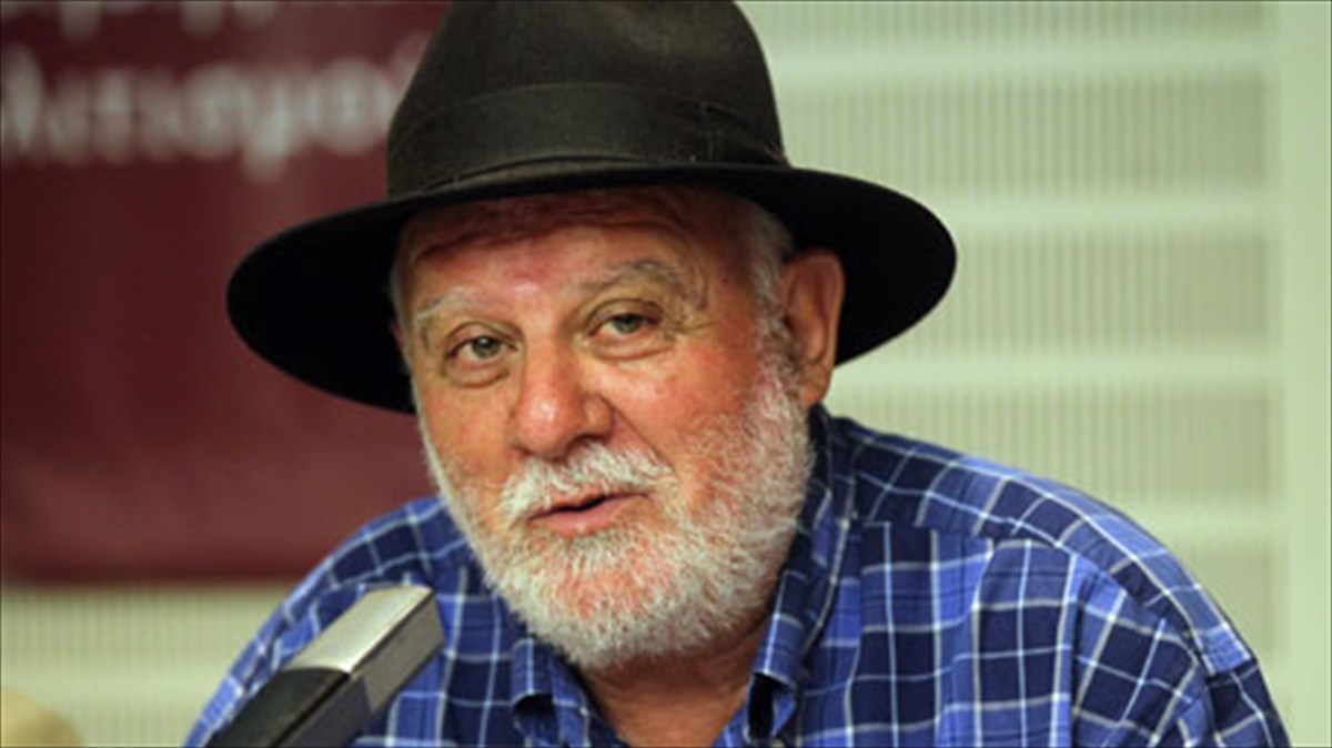 efuge-o-manolis-rasoulis-manolis-rasoulis