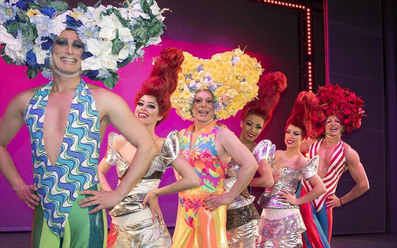 prisila-i-basilissa-tis-erimou-terma-to-gkazi-gia-to-badminton-basilissa-tis-erimou-terma-to-gkazi-gia-to-badminton