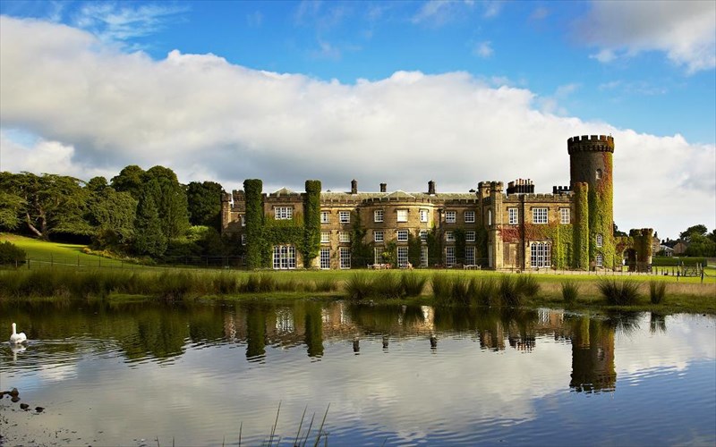 10-panemorfa-estiatoria-se-kastra-tou-kosmou