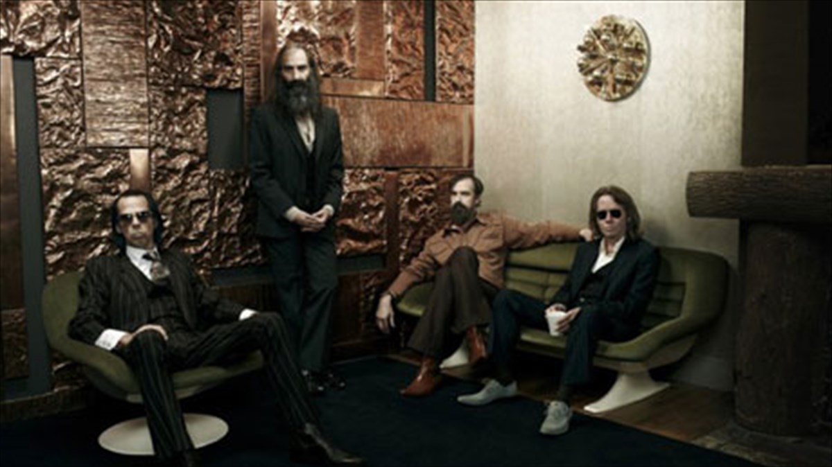 o-nick-cave-me-tous-grinderman-stin-ellada