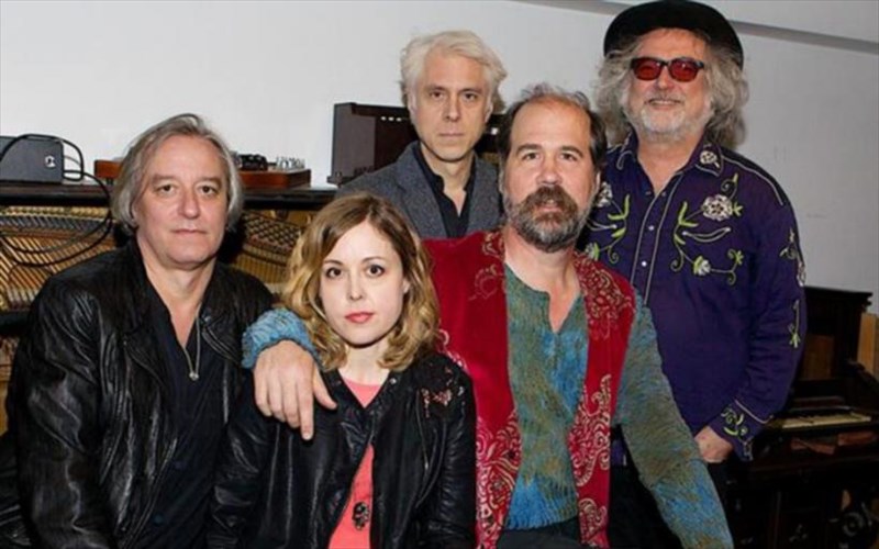 super-earth-ena-neo-uper-sugkrotima-me-palia-ulika