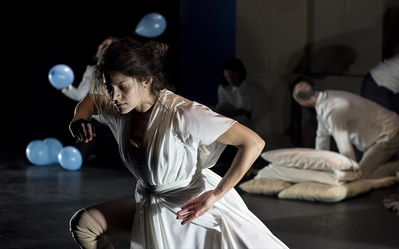 xoros-me-empneusi-apo-ton-mpeket