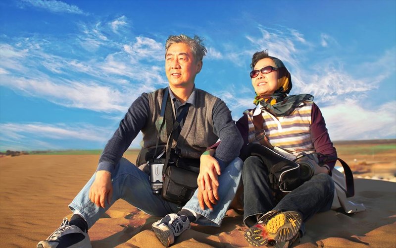 oi-kuklades-kataktoun-tous-kinezous