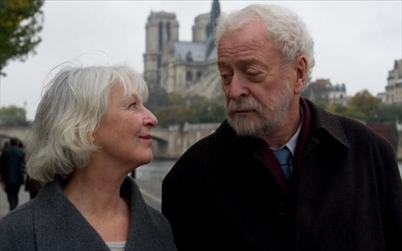 kritiki-tainias-aprosmenos-erotas