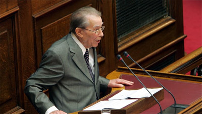 o-iakobos-kampanellis-sti-geitonia-ton-aggelon