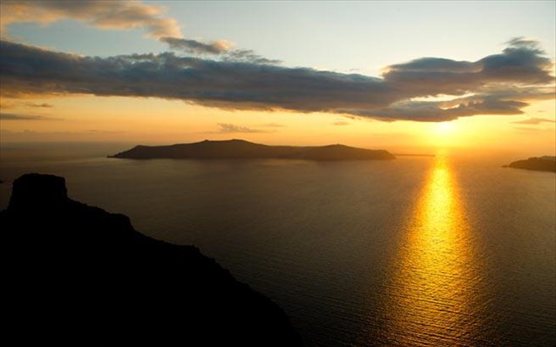 santorini-to-nisi-ton-theon
