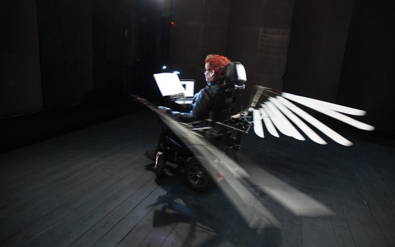 anna-kokkinou-triti-paratasi-parastaseon