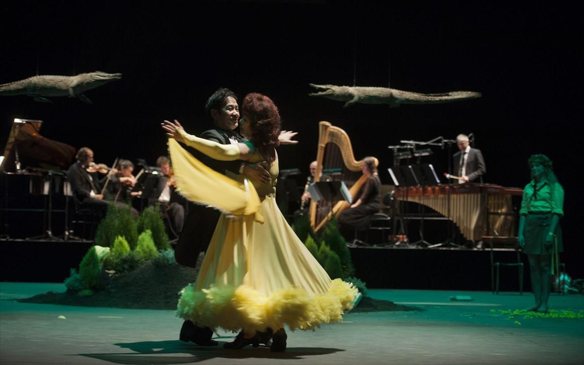 olos-o-ouranos-pano-sti-gi-foto-2014-ouranos-pano-sti-gi-foto-2014