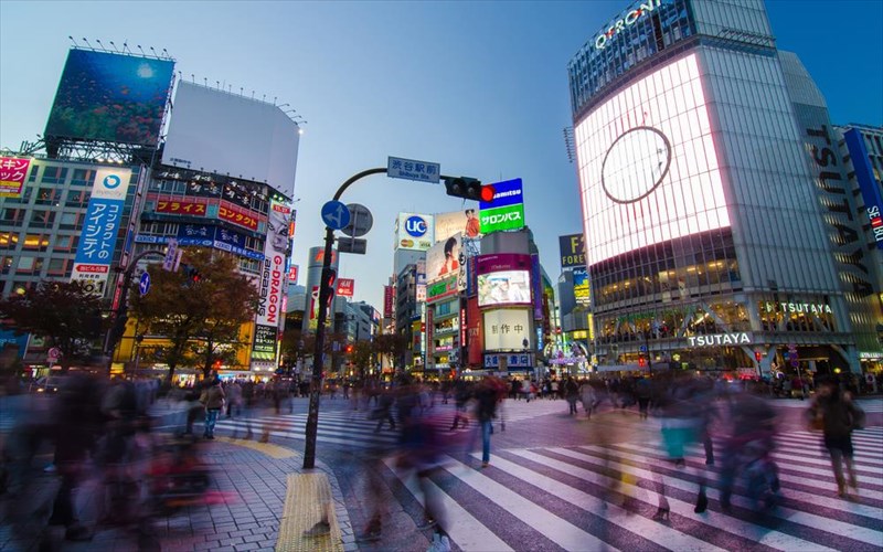 tokio-mia-poli-bgalmeni-apo-to-mellon