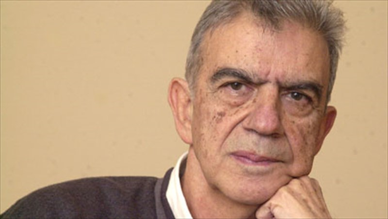 o-menis-koumantareas-sunanta-ti-lina-nikolakopoulou