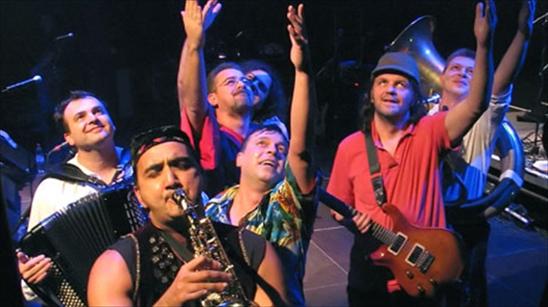 o-emir-koustouritsa-eftase-stin-athina