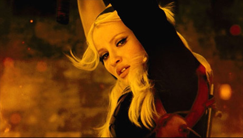 taksidi-sta-entuposiaka-efe-tis-fantasias