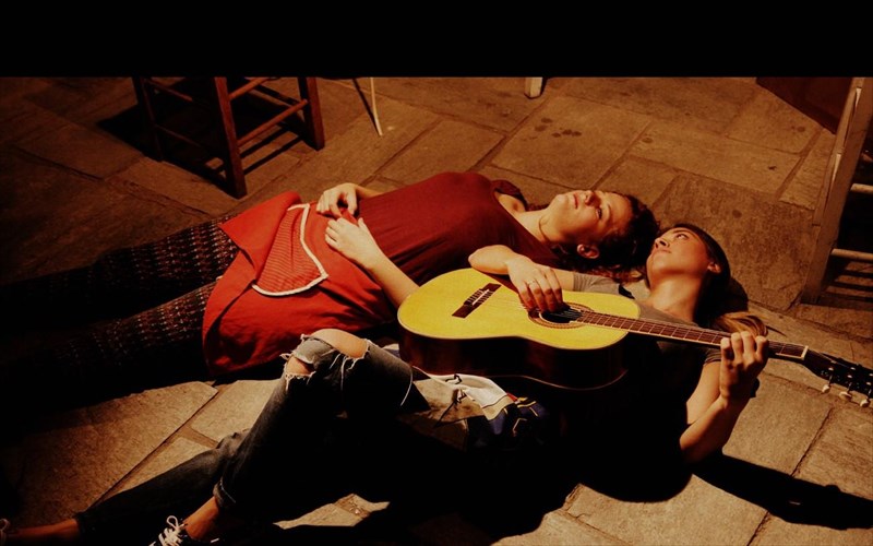 indian-summer-gunaikeioi-psithuroi-kai-eksomologiseis