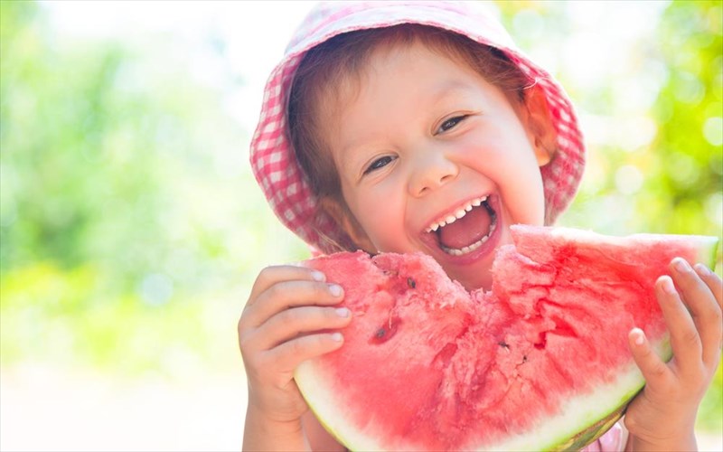 5-diaskedastikoi-tropoi-gia-na-apolausete-to-karpouzi-diaskedastikoi-tropoi-gia-na-apolausete-to-karpouzi