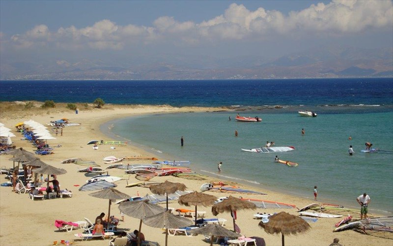 i-ellada-epanakamptei-sumfona-me-bretanika-dimosieumata